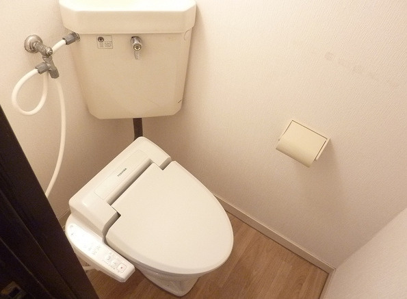 久留米パインハイツのトイレ|快適な温水洗浄便座トイレです