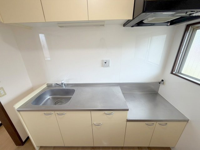 広島市西区己斐西町の賃貸マンションのキッチン