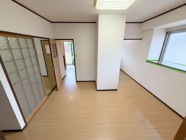 広島市西区己斐西町の賃貸マンションのロビー