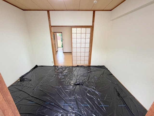 広島市西区己斐西町の賃貸マンションの玄関