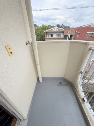 広島市西区己斐西町の賃貸マンションのバルコニー