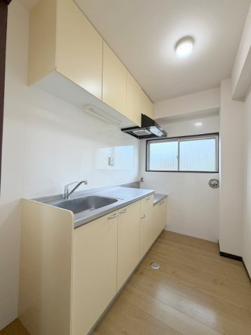 広島市西区己斐西町の賃貸マンションのキッチン