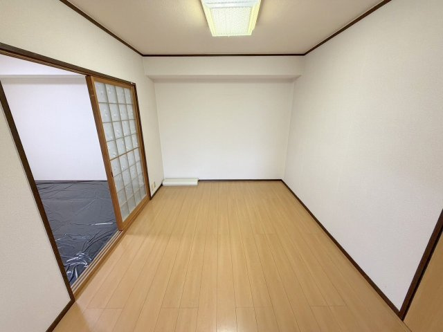 広島市西区己斐西町の賃貸マンションの内装