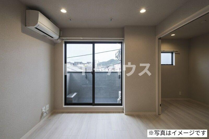 robot home 原木中山(ロボットホームバラキナカヤマ)の居間・リビング
