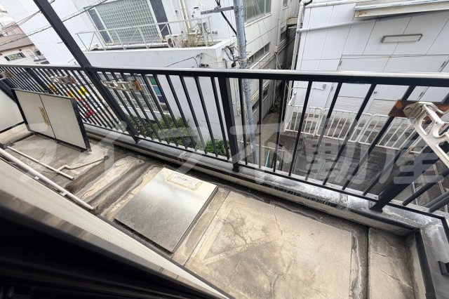 エンジェルハイツ昭和町のバルコニー