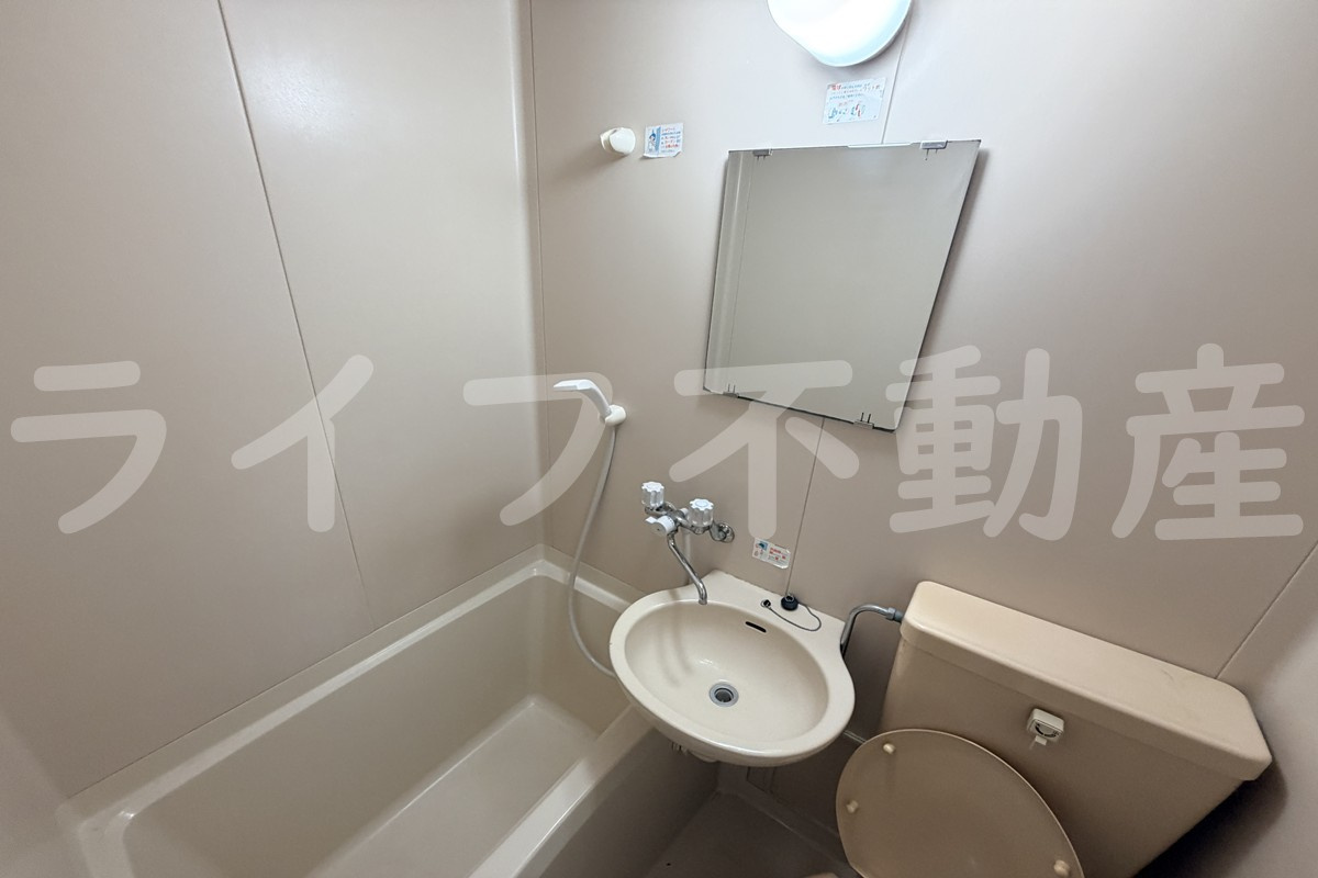 エンジェルハイツ昭和町の独立洗面台