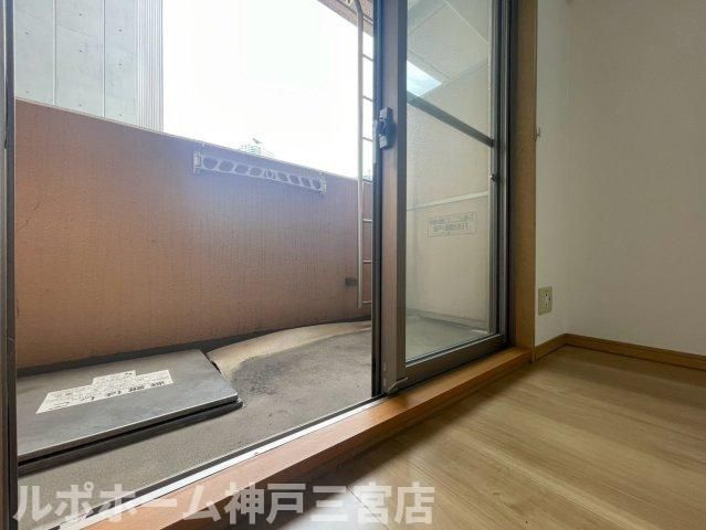 エステムコート神戸・三宮山手センティールのバルコニー
