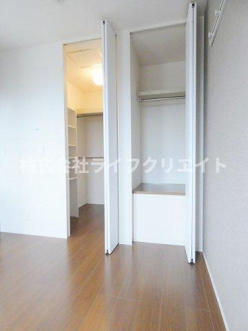 セジュール日野本町の収納