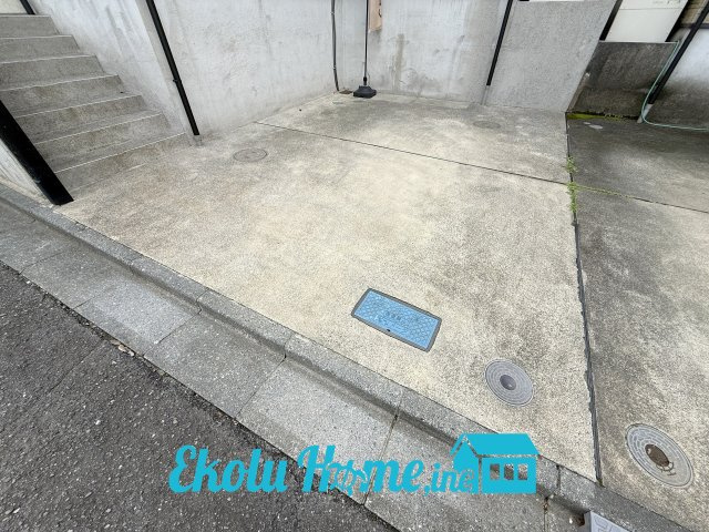 中古戸建て　八王子市石川町の駐車場|2026年9月撮影