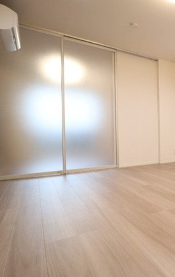 ラリュール清川Aの居間・リビング