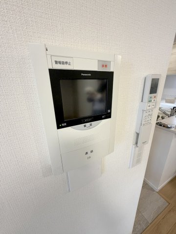 パークフィールドみさとテラ・ウエスト　4街区2号館の防犯設備|来客時に便利なTVモニターホン