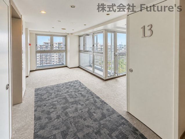 パークフィールドみさとテラ・ウエスト　4街区2号館のその他共用部分|ホテルライクな内廊下タイプ！雨風を気にせず快適に暮らせるマンション