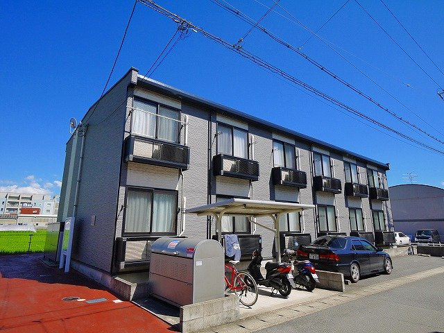 レオパレス富堂の外観|外はこのようになっています