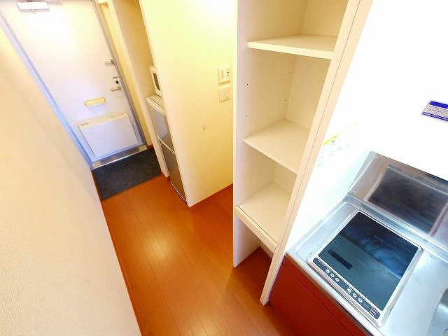 レオパレス富堂のキッチン|使いやすいキッチンです