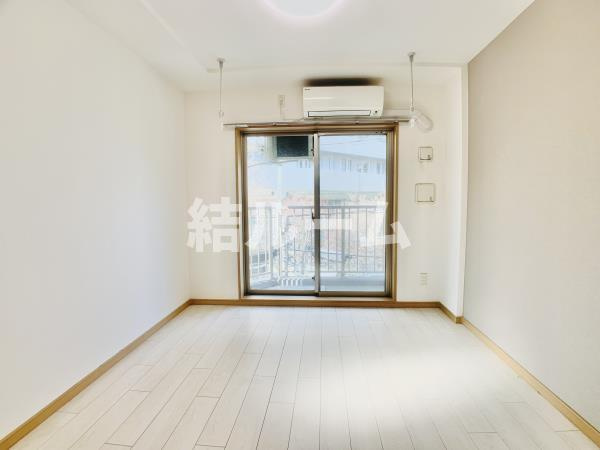 板橋区栄町の賃貸マンションの居間・リビング