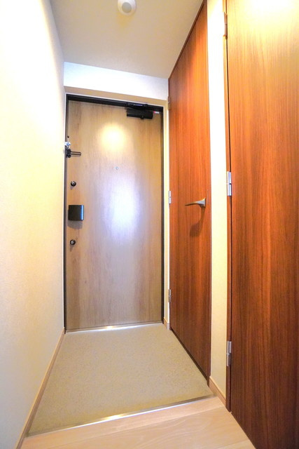 ＣＲＥＡＴＩＦ桜新町の玄関|※写真は同タイプ住戸です。