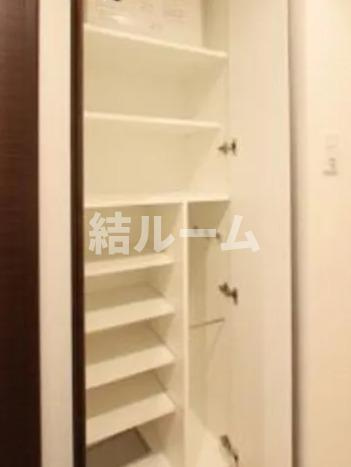 板橋区上板橋１丁目の賃貸マンションの収納