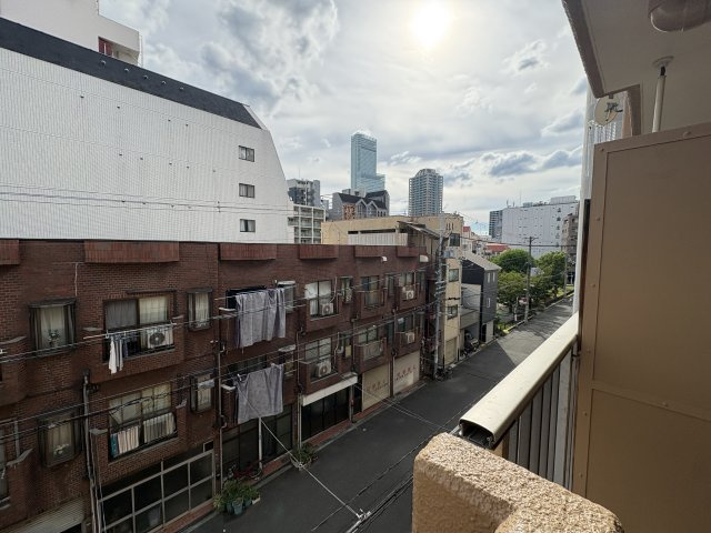 天王寺東ハイツのバルコニー