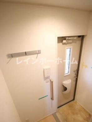 プロテージハウスAの玄関