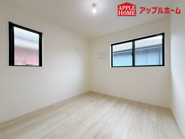 さいたま市 北区 東大成町1期の洋室|広々とした居住空間は日々の暮らしを彩り、心のやすらぎと満足感を与えてくれます。