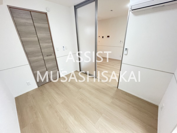 セレスティア中町の洋室