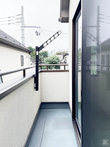 杉並区宮前2丁目戸建のバルコニー|陽当たり良好なバルコニーです