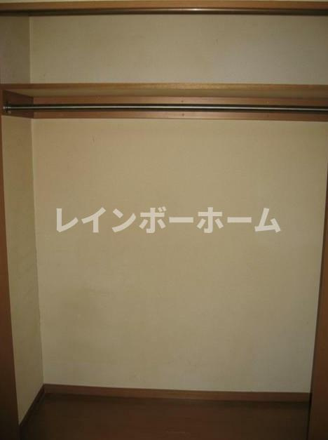 ブルージェ・アベ和光Ⅰの収納