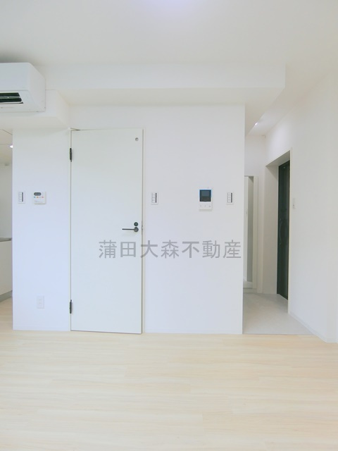 COCOCUBE武蔵新田の居間・リビング