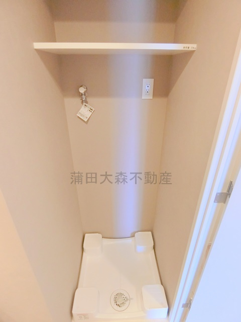 デュオフラッツ大森Eastの洗面所|洗濯機置き場