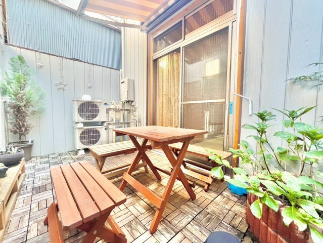 豊島区長崎4丁目　中古戸建の庭|2026.09.24撮影

現地ご見学希望・資料請求などお気軽にお問い合わせ下さい！
03-5990-5201