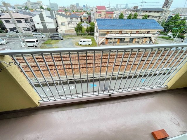 ローズハイツのバルコニー