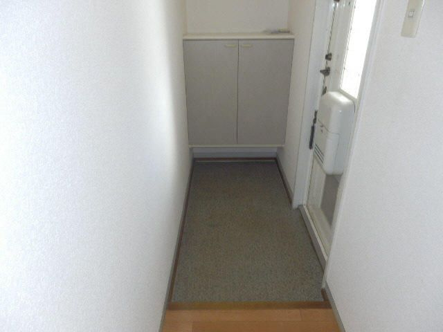 リルパーム南林間の玄関
