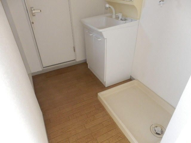 リルパーム南林間の独立洗面台