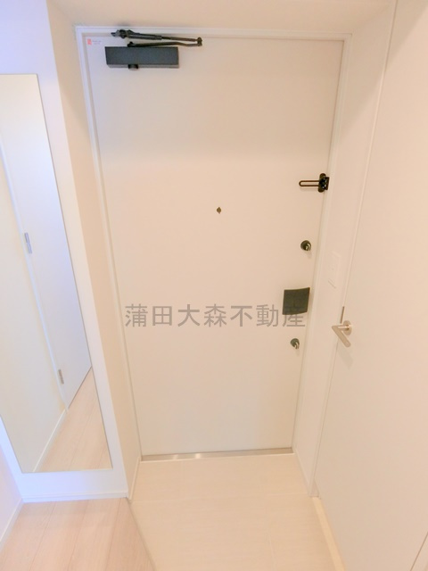 デュオフラッツ大森Eastの玄関