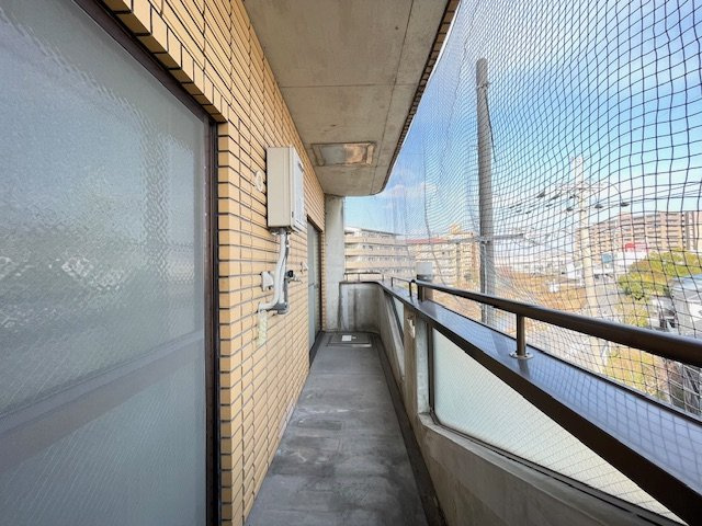 豊中市箕輪１丁目の賃貸マンションのバルコニー