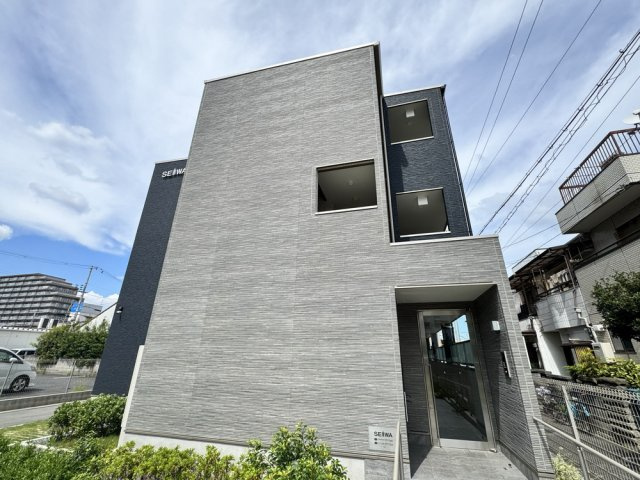 エーデルハイム（八尾）の外観