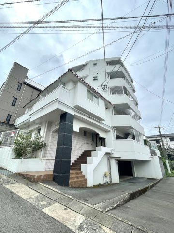 アンジェラス岡町の外観