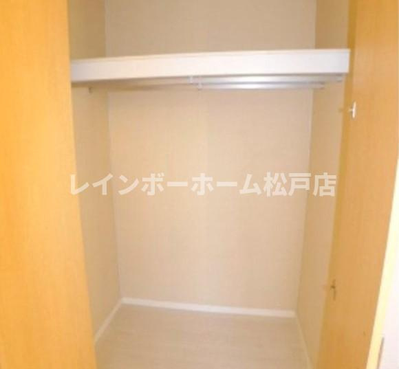 ガーデンコート富士見台の収納