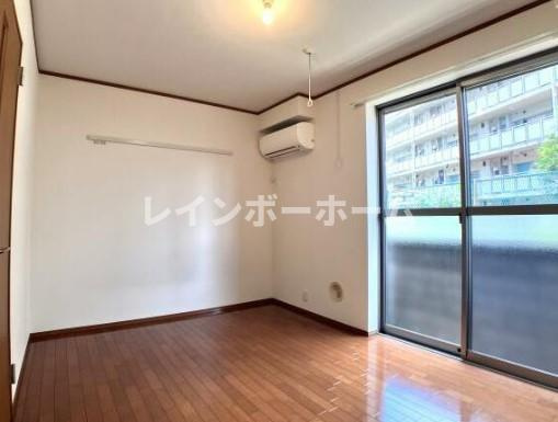 ヴィルクレールⅠの居間・リビング|※同施工会社参考写真