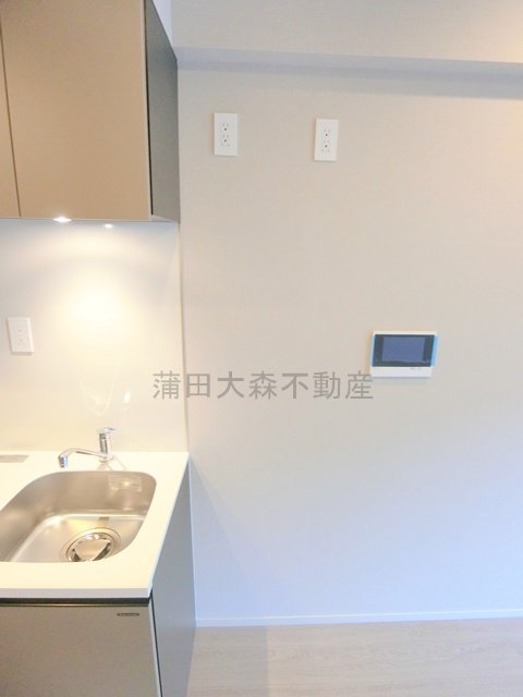 デュオフラッツ大森Eastのキッチン|冷蔵庫置き場