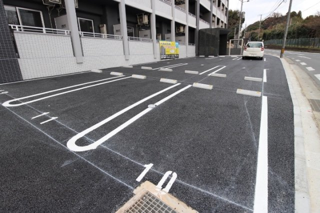 Aletta合川町の駐車場|駐車スペースもあります