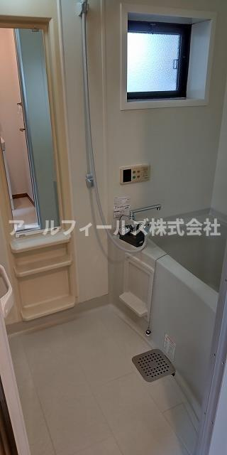 メゾン駒木Ａの浴室