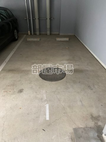 パーク フィル ヴェールの駐車場