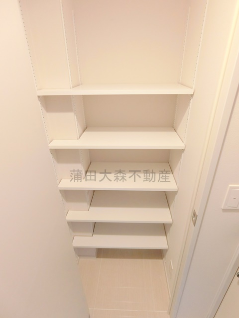 デュオフラッツ大森Eastの設備|シューズインクローゼット