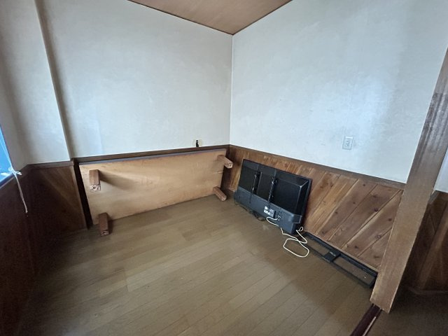 小野市王子町テナントの居間・リビング