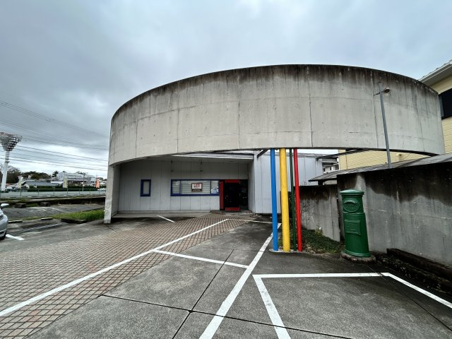 小野市王子町テナントの駐車場