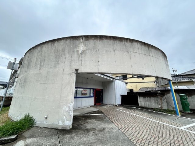 小野市王子町テナントの間取り