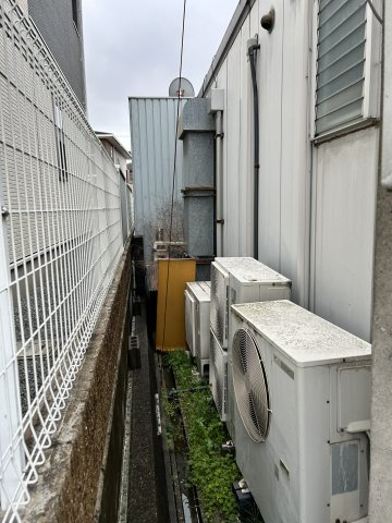 小野市王子町テナントのバルコニー