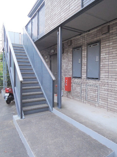 レトア洋光台北口のエントランス|建物アプローチ