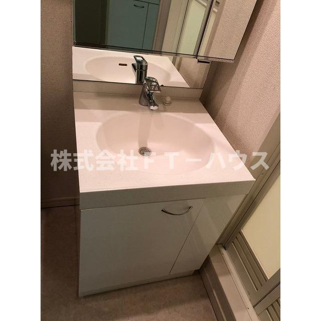 アーカンシェル船橋 の独立洗面台